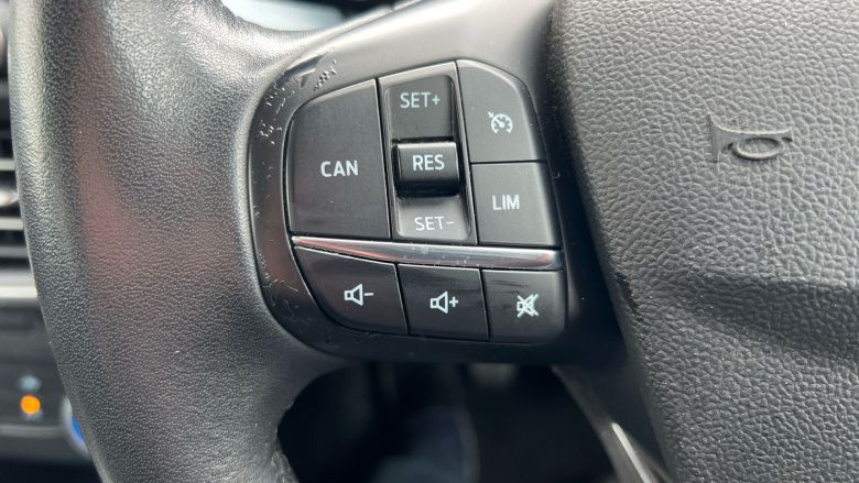 Ford Focus 1.0 EcoBoost Hybrid mHEV 125 Active Edition 5dr Petrol Hatchback